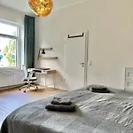 Appartement Exklusives City-apartment Im Herzen Oldenburgs Mit Balkon Und Parkplatz A36 *