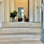 Exklusives City-apartment Im Herzen Oldenburgs Mit Balkon Und Parkplatz A36 Appartement