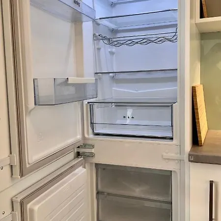 Exklusives City-apartment Im Herzen Oldenburgs Mit Balkon Und Parkplatz A36 Apartment *