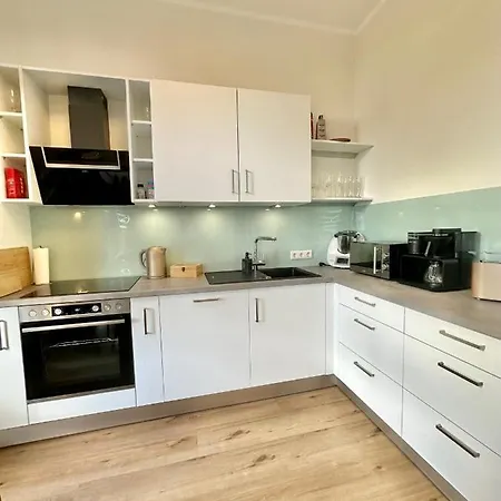 Exklusives City-apartment Im Herzen Oldenburgs Mit Balkon Und Parkplatz A36 Oldenburg