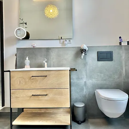 Lejlighed Exklusives City-apartment Im Herzen Oldenburgs Mit Balkon Und Parkplatz A36